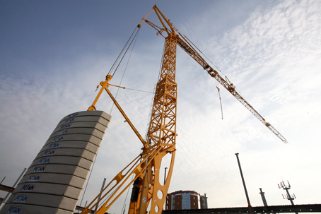 rental cranes in latin america